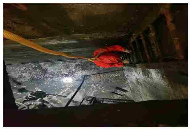 北新一巷集水池污水清理運(yùn)輸不再愁