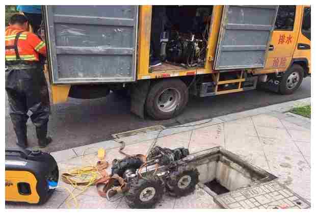 采育鎮下黎城村曝氣池管道清淤前需要做的事 采育鎮下黎城村曝氣池管道清淤前需要做的事