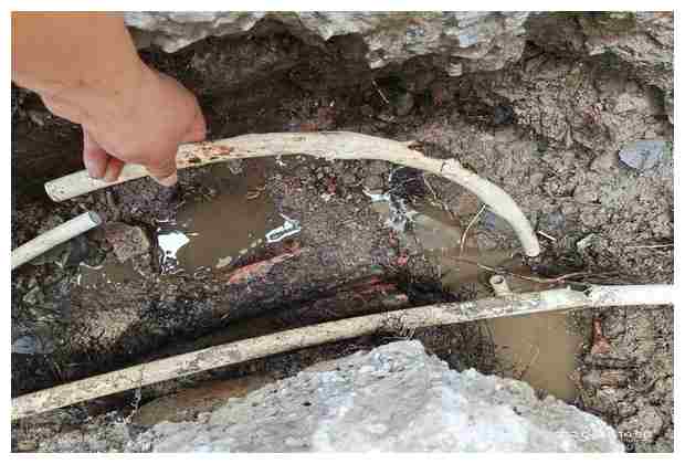 邵各莊調(diào)節(jié)溝廢水清理的7個(gè)關(guān)鍵要點(diǎn) 邵各莊調(diào)節(jié)溝廢水清理的7個(gè)關(guān)鍵要點(diǎn)