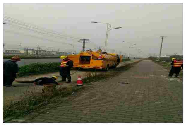 鄧家屯淤泥溝污水清理的技巧