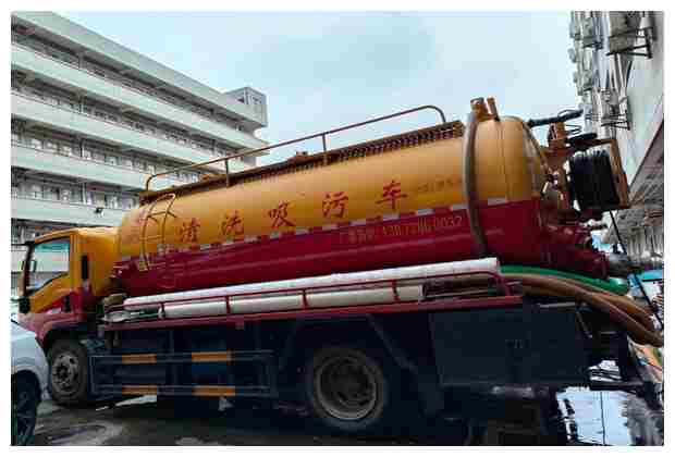 過(guò)道下水道堵塞怎么辦呢