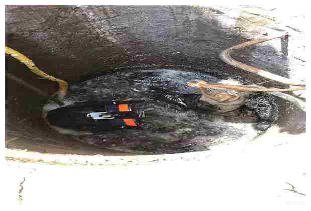 李橋鎮西大坨村處理污水井應該怎么清理呢